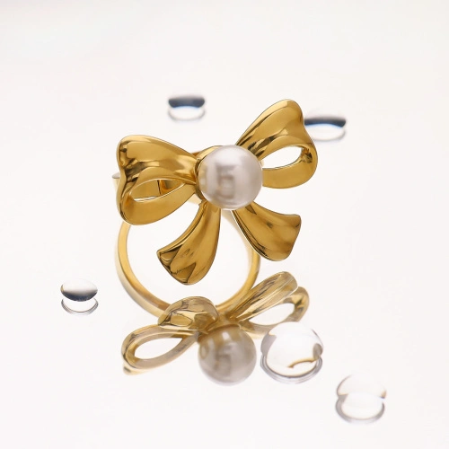 Butterfly Pearl Ring Female Niche High-End Ring