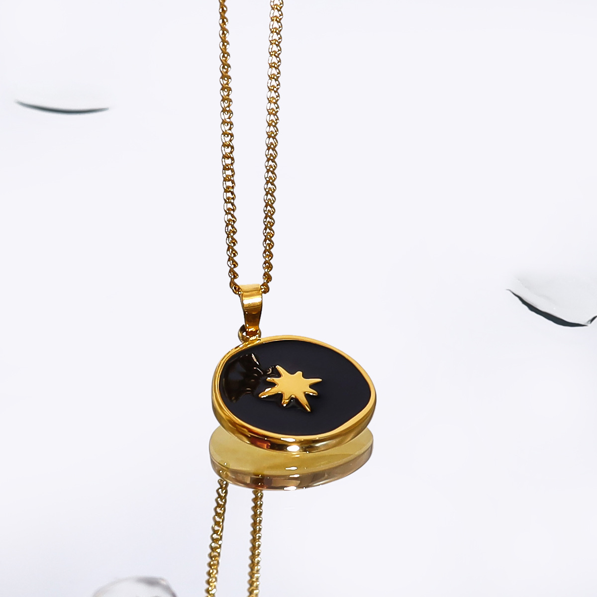 Eight-Pointed Titanium Steel Black Star Clavicle Chain - 이미지 2
