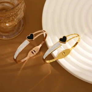 Fashionable Titanium Steel Diamond Heart Bracelet For Women