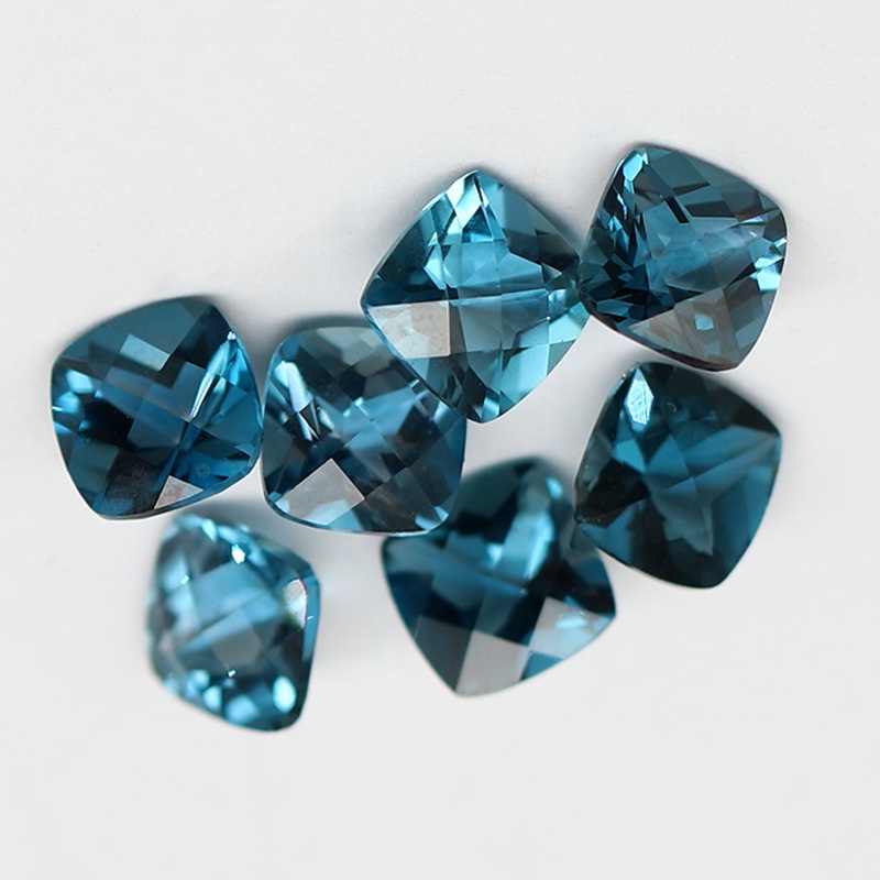 Natural London Blue Topaz Fat Square Surface Cut - 이미지 7
