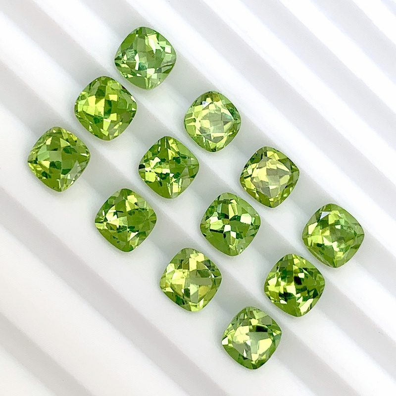 Peridot Fat Square Cushion Cut Loose Stones - 이미지 5