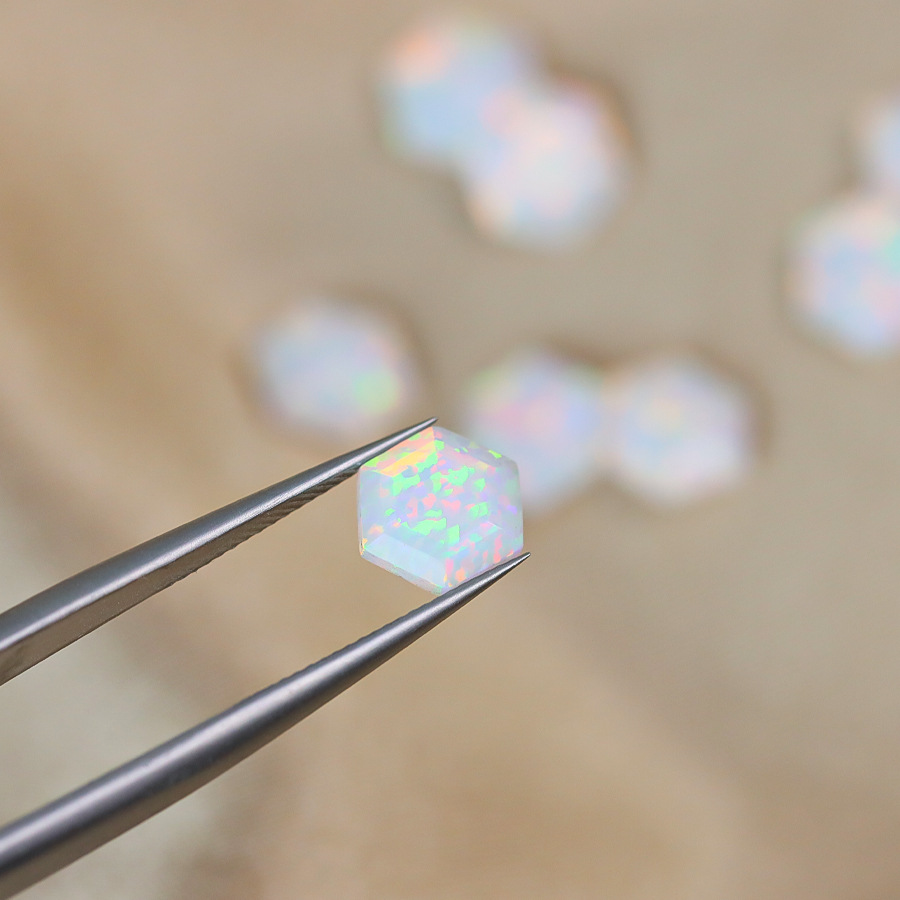 Synthetic Opal Hexagonal Shape Faceted Cut Loose Stones - 이미지 4