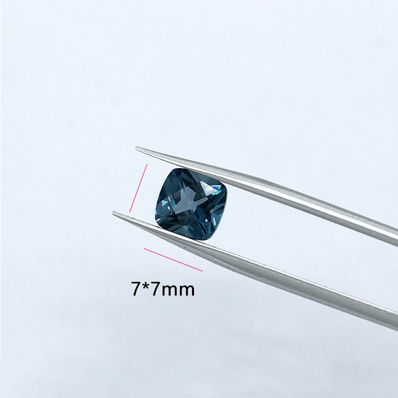 Natural London Blue Topaz Fat Square Surface Cut - 이미지 5